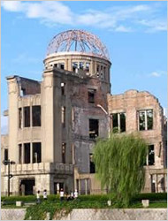 原爆ドームの画像